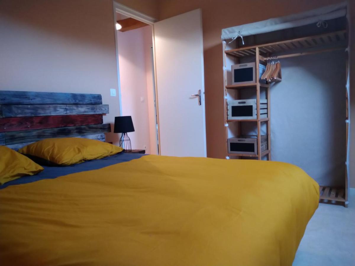 Les Gites De La Musardiere Meusnes Exterior foto